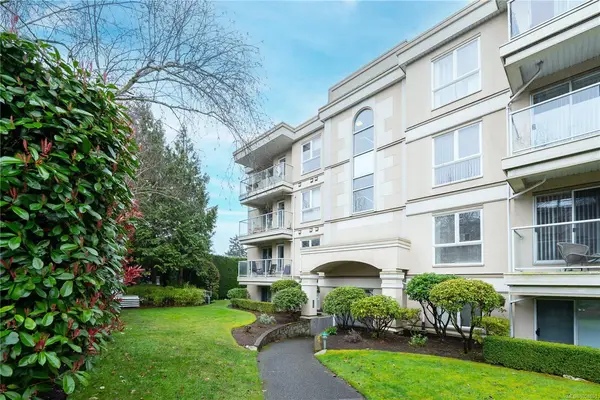 331 Burnside Rd E # 301, Victoria BC V9A 1A6 - 2 bed, 1 bath in Victoria