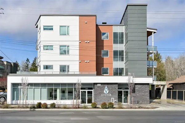 7098 Wallace Dr # 101, Central Saanich BC V8M 1B6