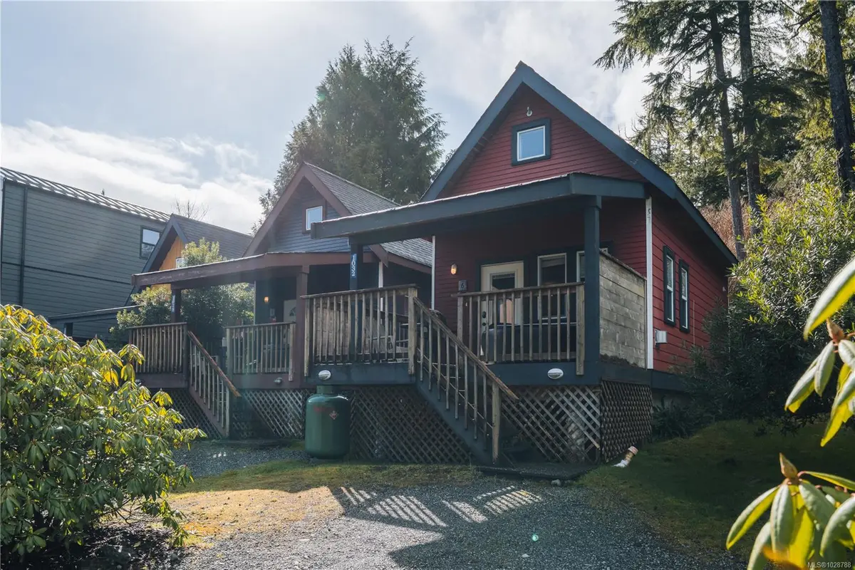 1032 Tyee Terr # 6, Ucluelet BC V0R 3A0
