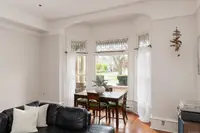 View 16