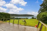 View 32