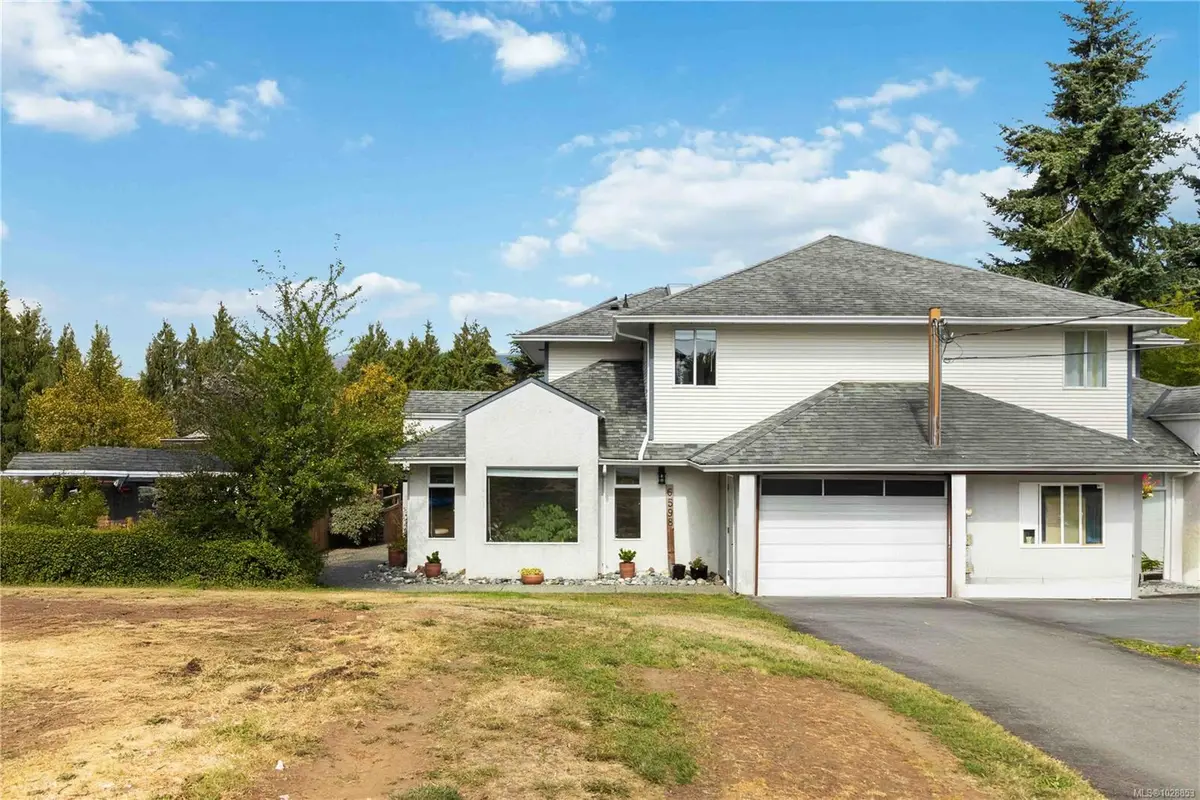 6598 Felderhof Rd, Sooke BC V9Z 0V8
