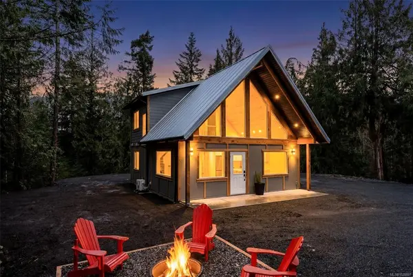 2460 Carpenter Rd, Sooke BC V9Z 0R1 - 3 bed, 2 bath in Sooke