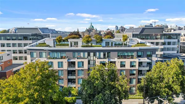 550 Michigan St # 304, Victoria BC V8V 0G3 - 2 bed, 2 bath in Victoria