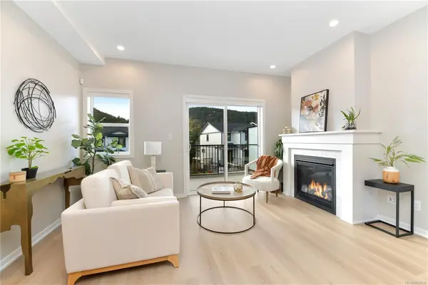 1501 Atlas Dr, Langford BC V9B 7C3 - 3 bed, 3 bath in Langford