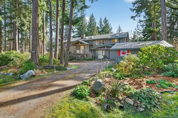 1931 Thurber Rd, Comox BC V9M 3Z5 — Pending Sale in Comox