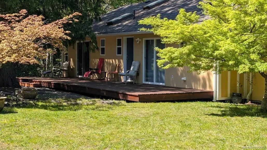 3829 Wild Rd, Whiskey Creek BC V9K 1V6
