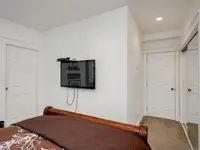 View 16
