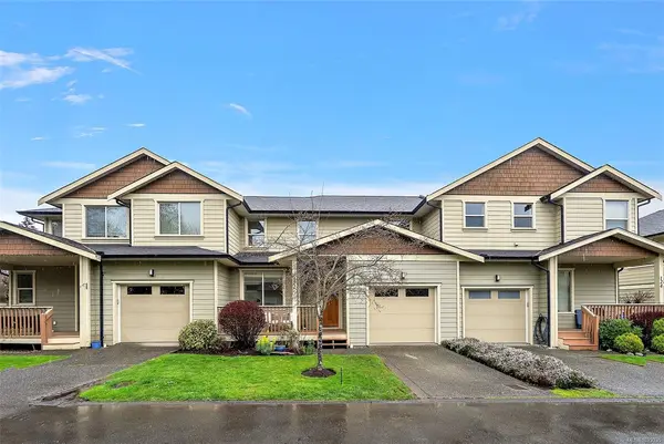 2253 Townsend Rd # 122, Sooke BC V9Z 1M1 - 3 bed, 3 bath in Sooke