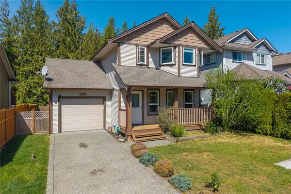 293 Applegreen Ave, Nanaimo BC V9R 0A7 - 3 bed, 3 bath in Nanaimo