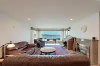View 16