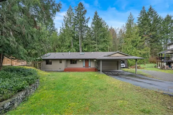 2392 Robertson Rd, Shawnigan Lake BC V8H 2H3 - 3 bed, 2 bath in Shawnigan Lake