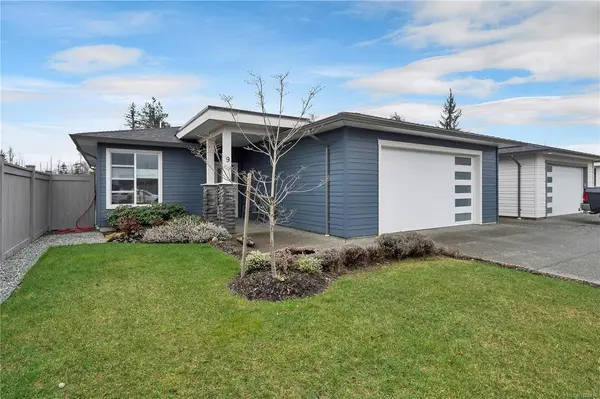 2161 Evergreen Rd # 9, Campbell River BC V9W 0C8 - 3 bed, 2 bath in Campbell River