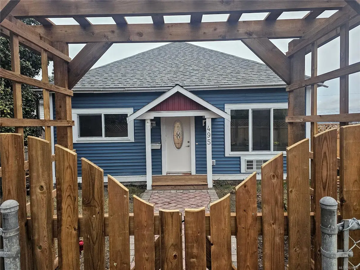 495 Nicol St, Nanaimo BC V9R 4T5