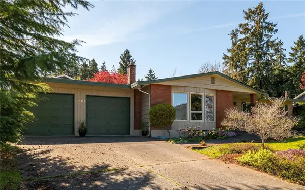 1700 Glen Rd, Cowichan Bay BC V0R 1N1