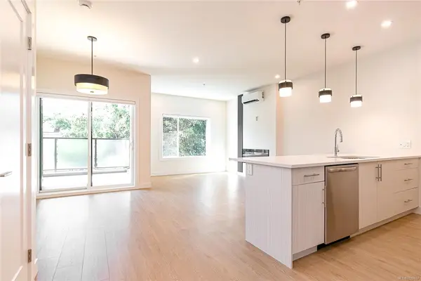 924 Jenkins Ave # 205, Langford BC V9B 2N7 - 1 bed, 1 bath in Langford