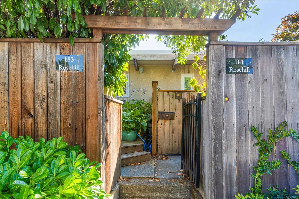 181 Rosehill St, Nanaimo BC V9S 1C9