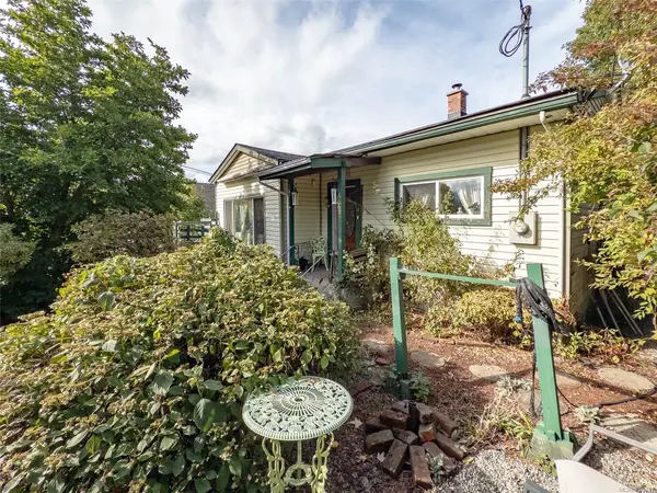 4927 Neill St, Port Alberni BC V9Y 1C8 - 2 bed, 2 bath in Port Alberni