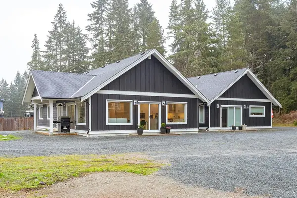 1119 Bellevue Rd, Parksville BC V9P 2C1 - 5 bed, 4 bath in Parksville