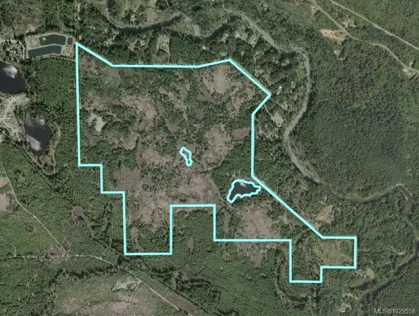 200 Hudgrove Rd, Lake Cowichan BC V0R 2G0