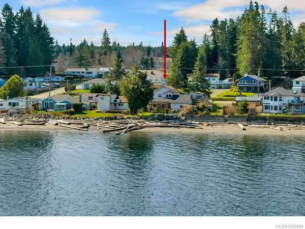 4005 Island Hwy S, Campbell River BC V9H 1G4 - 4 bed, 3 bath in Campbell River