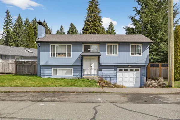 30 Rod & Gun Rd, Courtenay BC V9N 3M9