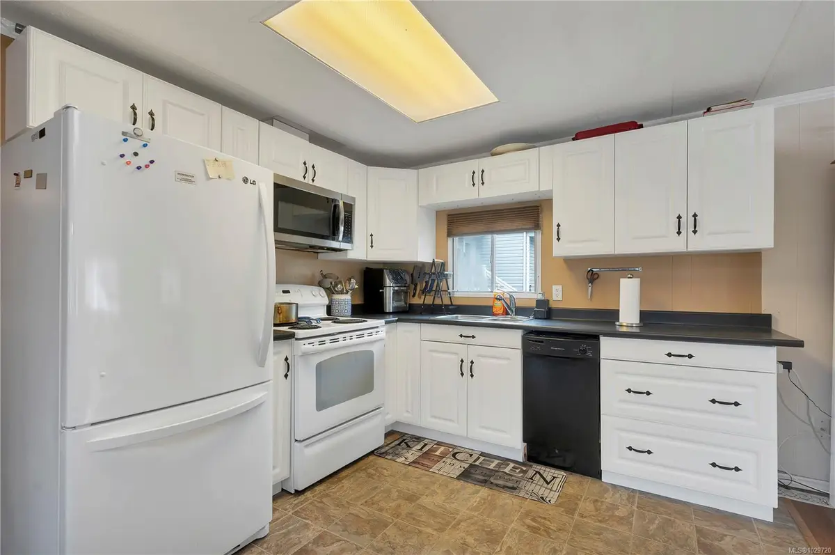 951 Homewood Rd #81, Campbell River BC V9W 3N7