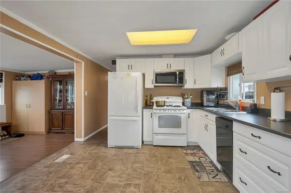 951 Homewood Rd # 81, Campbell River BC V9W 3N7 - 2 bed, 1 bath in Campbell River