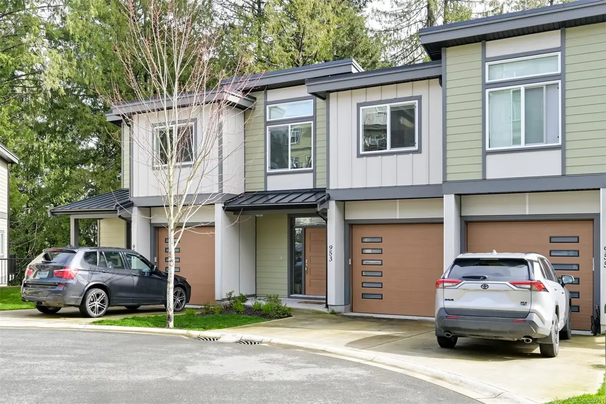 953 Echo Valley Pl, Langford BC V9B 0G4