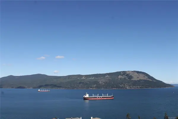 3663 Ridge Lane, Cobble Hill BC V8H 0K8 - 3 bed, 3 bath in Cobble Hill