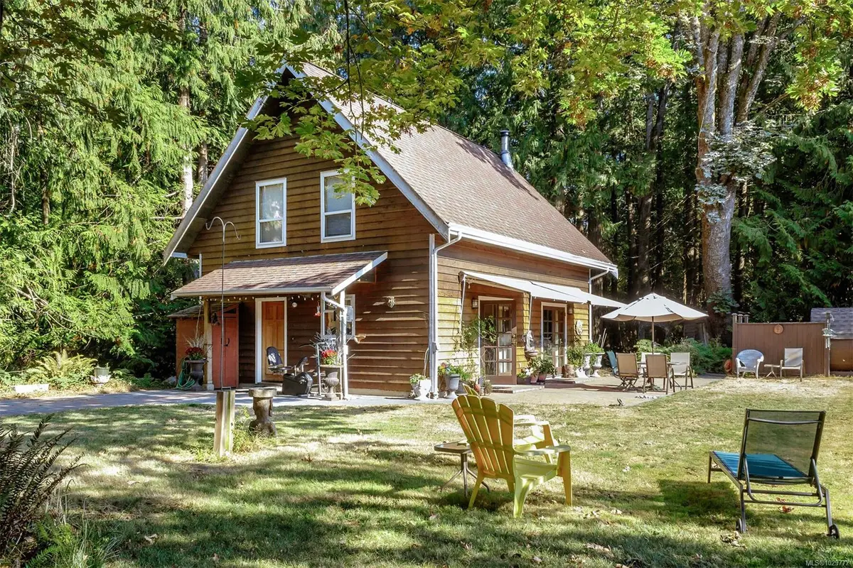 10741 Chemainus Rd, Ladysmith BC V0G 2A6
