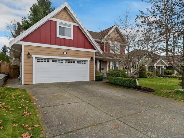 2404 Idiens Way, Courtenay BC V9N 9J3 - 4 bed, 3 bath in Courtenay