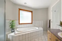 View 23