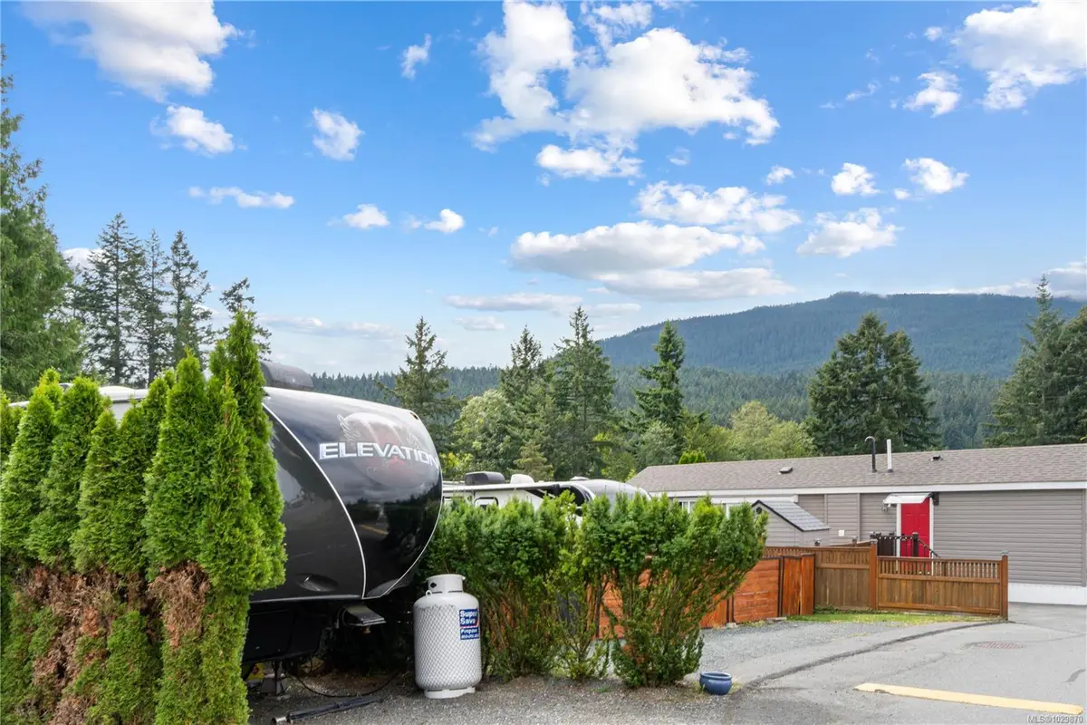 2106 Buttle Lake Way, Nanaimo BC V9R 6X7