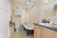 View 25