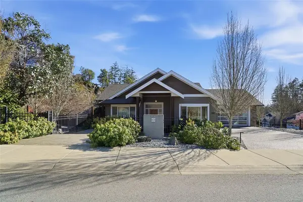 101 Bray Rd, Nanaimo BC V9T 0C2 - 3 bed, 3 bath in Nanaimo