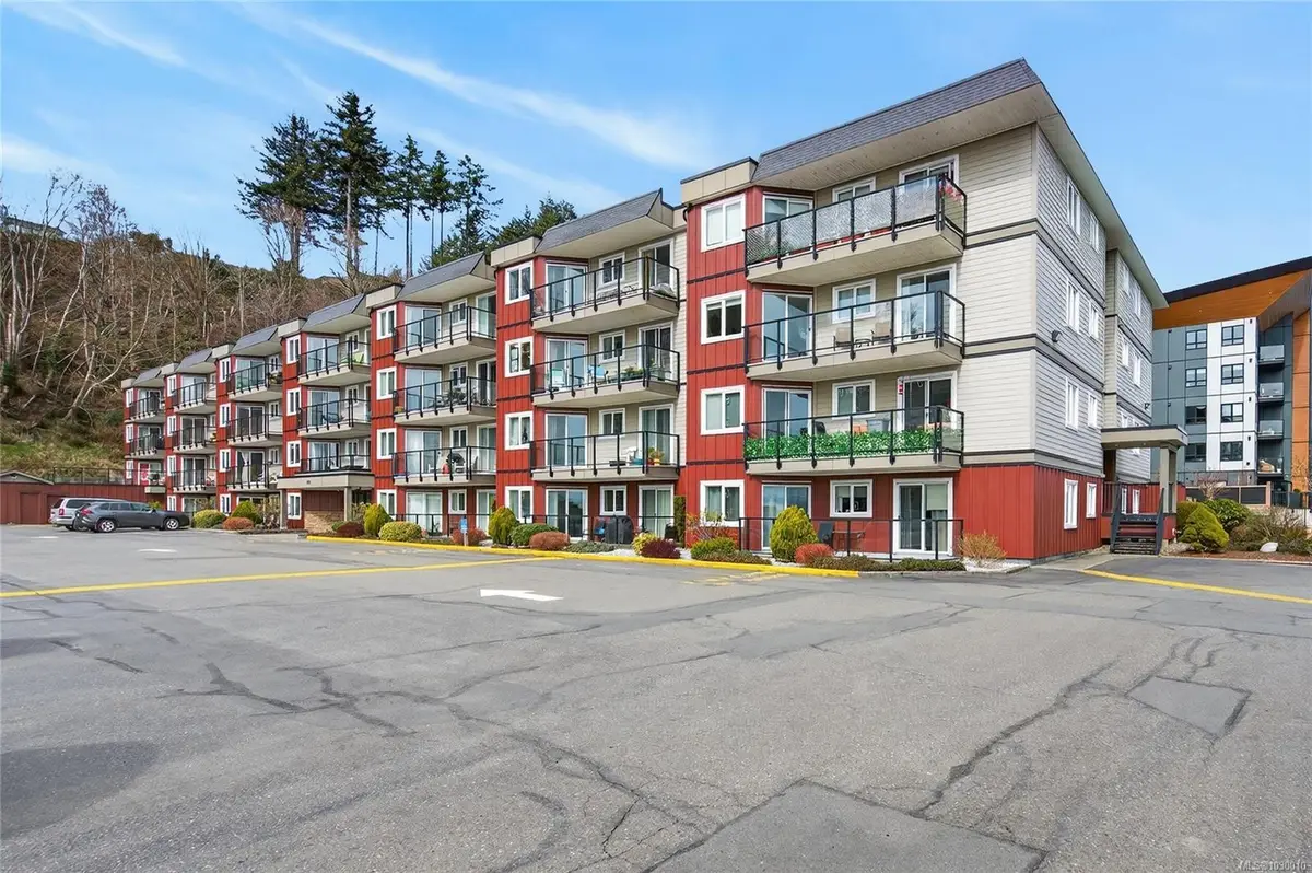 872 Island Hwy S #204, Campbell River BC V9W 1A8