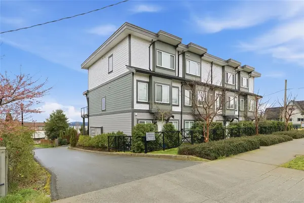 253 Victoria Rd # 100, Nanaimo BC V9R 4P8 - 2 bed, 3 bath in Nanaimo