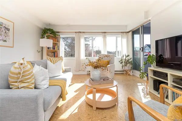 313 Cook St # 5, Victoria BC V8V 3X5 - 2 bed, 1 bath in Victoria