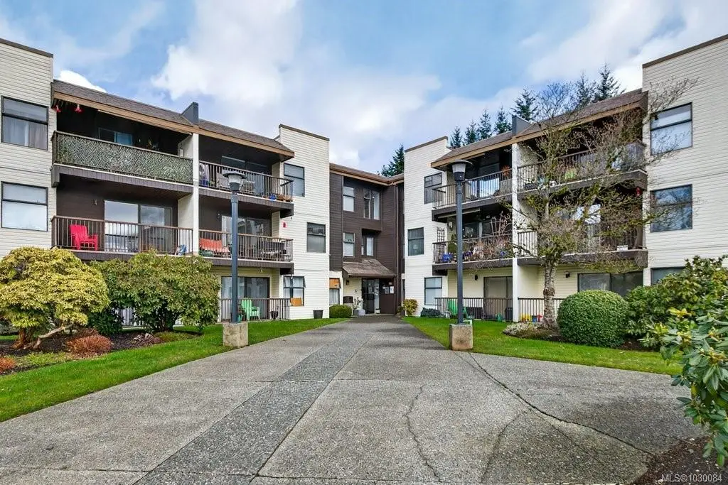 585 DOGWOOD St S #312, Campbell River BC V9W 6T6
