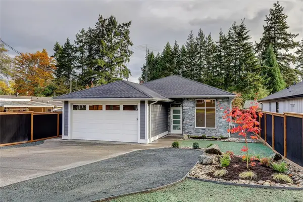 428 Craig St, Parksville BC V9P 1L2 - 2 bed, 2 bath in Parksville