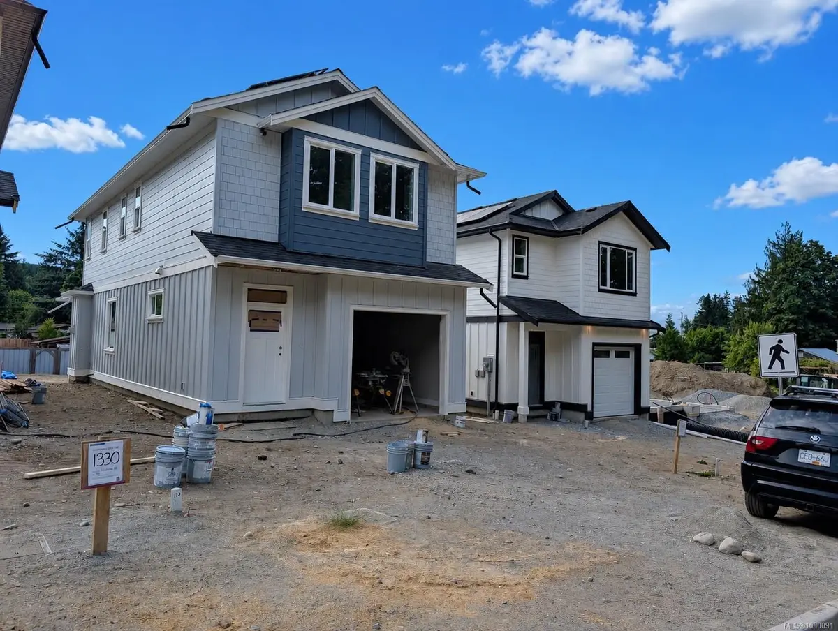 1336 Mckinley Rd, Ladysmith BC V9G 1R2