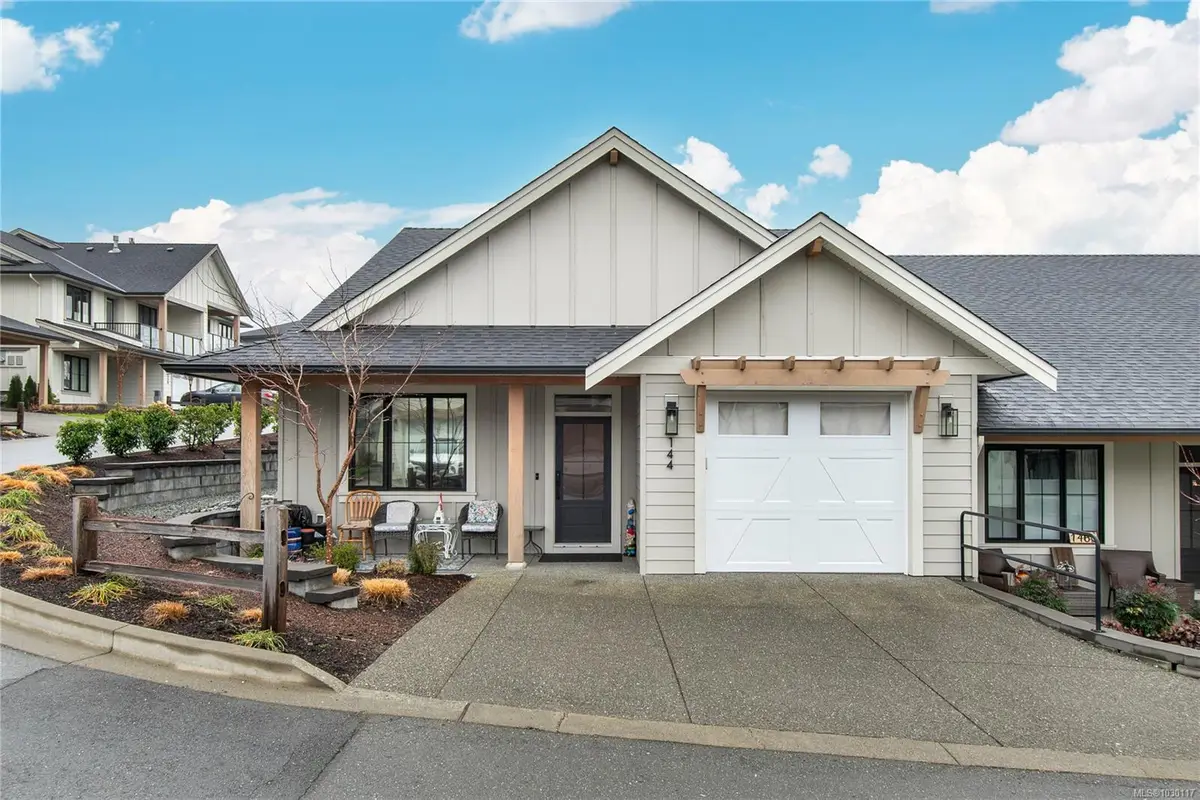 4098 Buckstone Rd # 144, Courtenay BC V9N 0H2