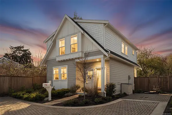 3120 Washington Ave # 1, Victoria BC V9A 1P6 - 3 bed, 3 bath in Victoria