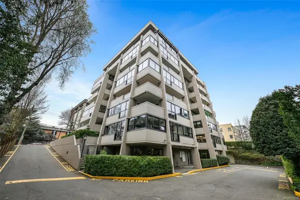 819 Burdett Ave # 805, Victoria BC V8W 1B3 - 2 bed, 2 bath in Victoria