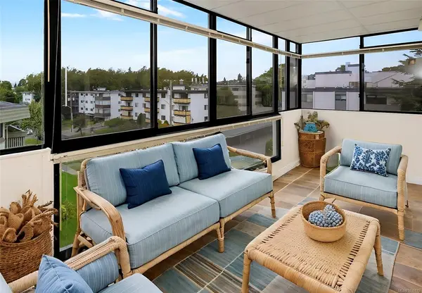 420 Linden Ave # 506, Victoria BC V8V 4G3 - 2 bed, 2 bath in Victoria