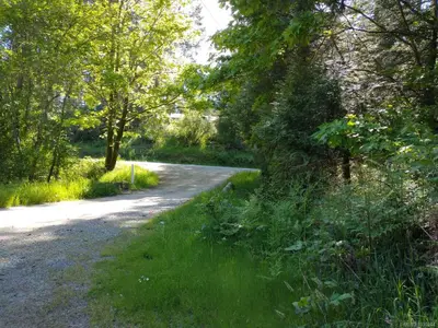 4510 Bedwell Harbour Rd, Pender Island BC V0N 2M1