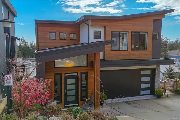 513 Gurunank Lane, Colwood BC V9C 0M2 - 4 bed, 5.0 bath in Colwood