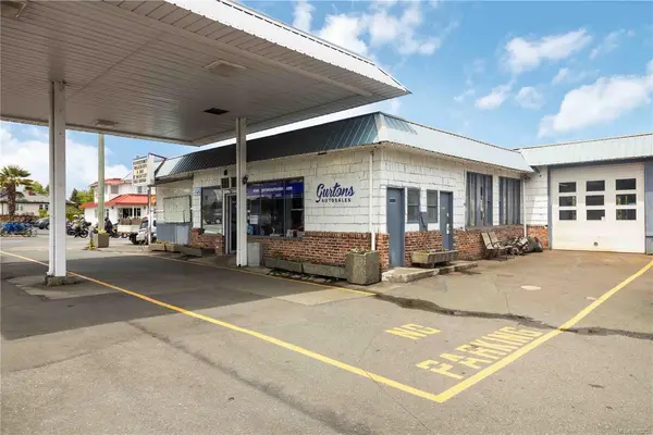 9139 East Saanich Rd, North Saanich BC V8L 1H6