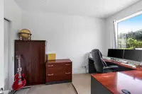 View 32